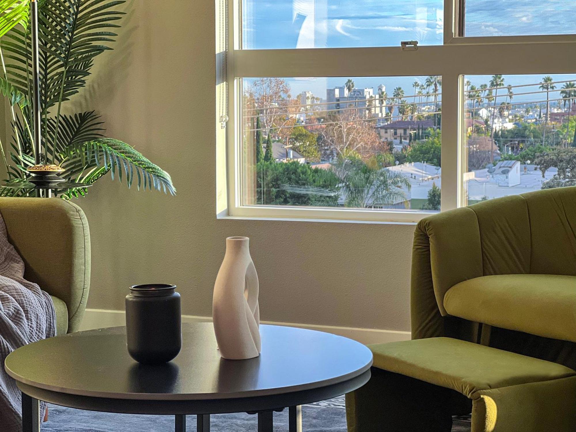 Luxurious Hollywood View - Free Parking Appartement *
